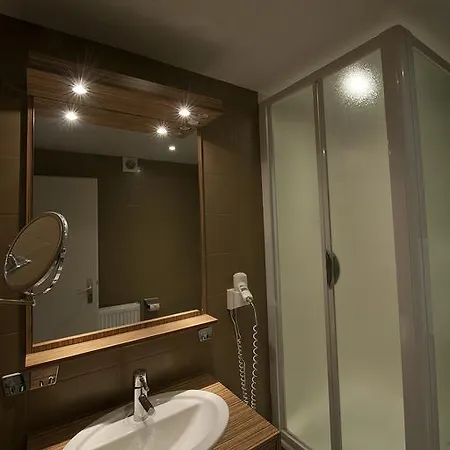 Aux Deux Clefs Metzeral